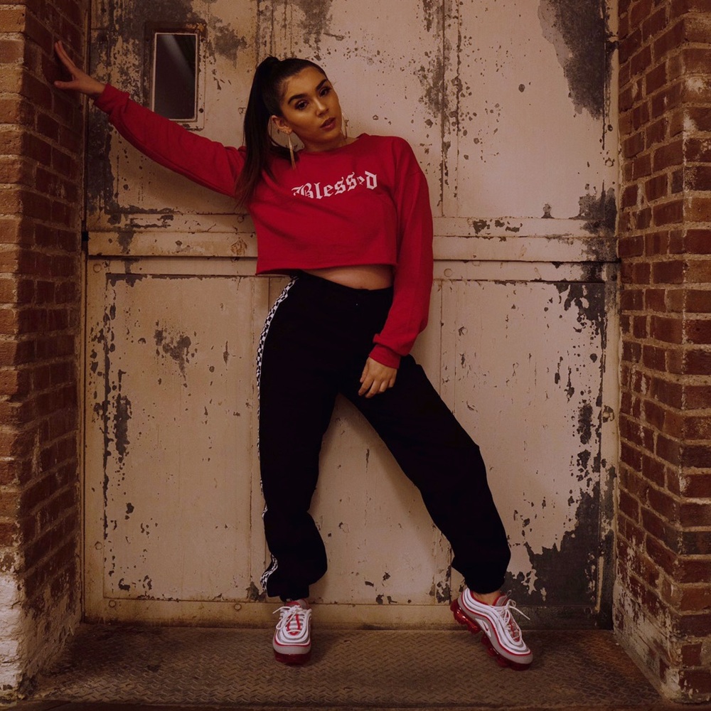 red cropped top